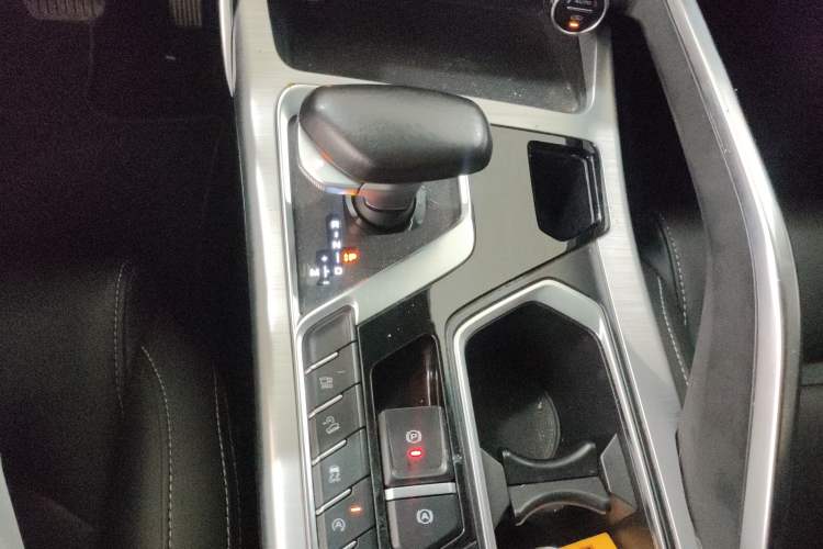 Used Geely Auto Monjaro 2019 300T YAOXINGZHE Gear Lever