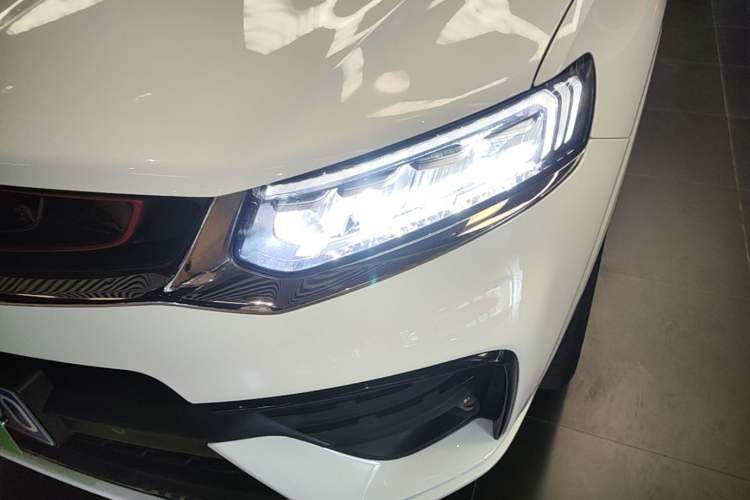 Used Geely Auto Monjaro 2019 350T YAOXINGZHE Left Front Headlight