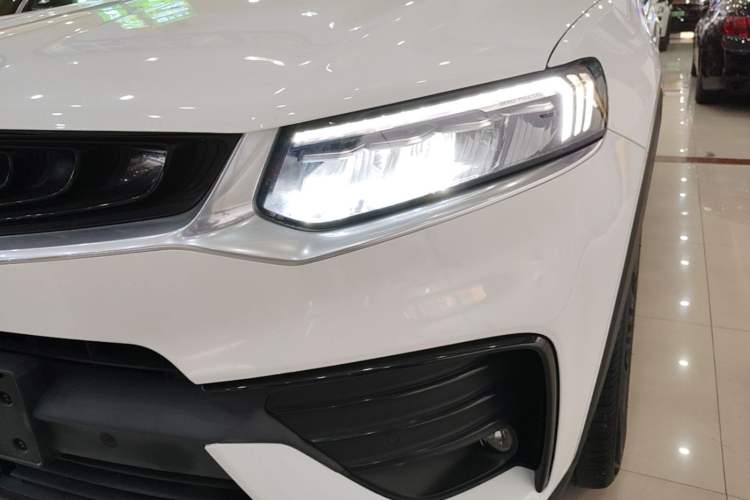 Used Geely Auto Monjaro 2019 300T YAOXINGZHE Left Front Headlight