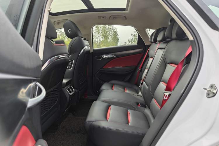 Used Geely Auto Monjaro 2019 350T Yuxingzhe Left Rear Seat