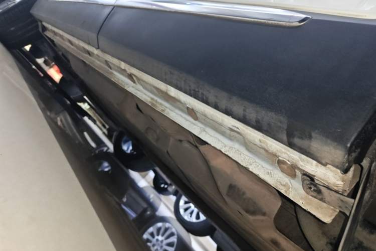 Used Geely Auto Monjaro 2019 300T YAOXINGZHE Left Side Sill