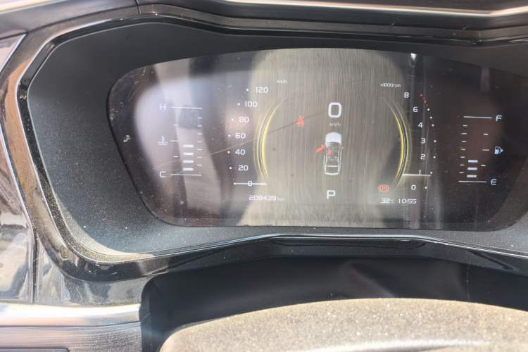 Used Geely Auto Monjaro 2019 350T YAOXINGZHE Odometer Close Up
