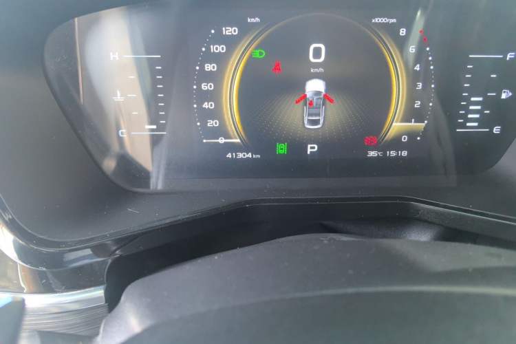 Used Geely Auto Monjaro 2019 350T YAOXINGZHE Odometer Close Up