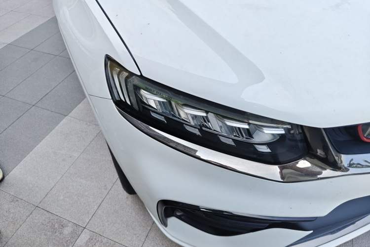 Used Geely Auto Monjaro 2019 350T YAOXINGZHE Right Front Headlight