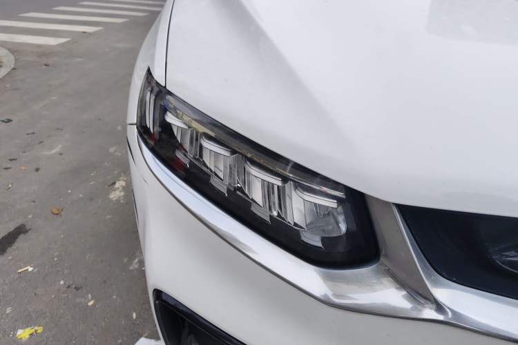 Used Geely Auto Monjaro 2019 300T YAOXINGZHE Right Front Headlight