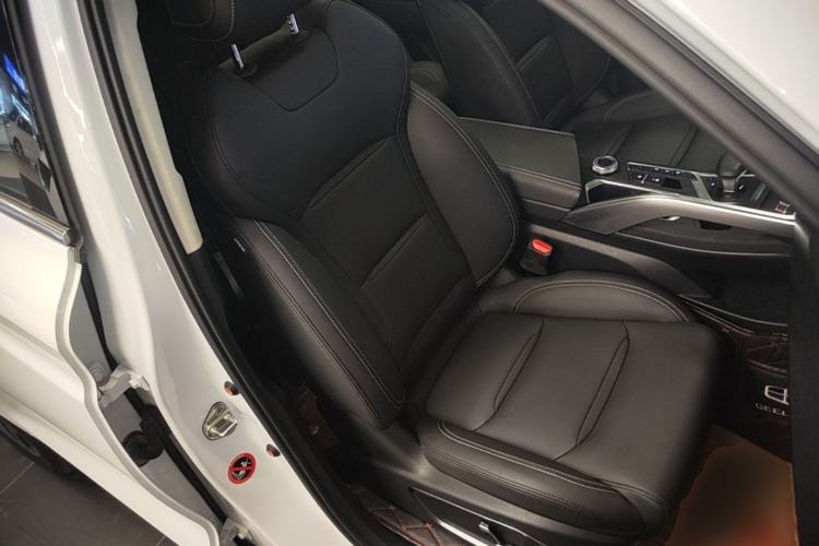 Used Geely Auto Monjaro 2019 350T YAOXINGZHE Right Front Seat