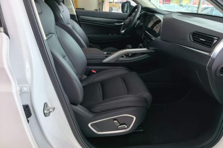 Used Geely Auto Monjaro 2019 350T YAOXINGZHE Right Front Seat