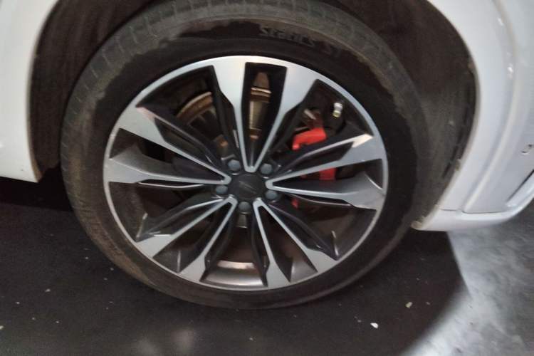 Used Geely Auto Monjaro 2019 350T Yuxingzhe Right Front Wheel Hub