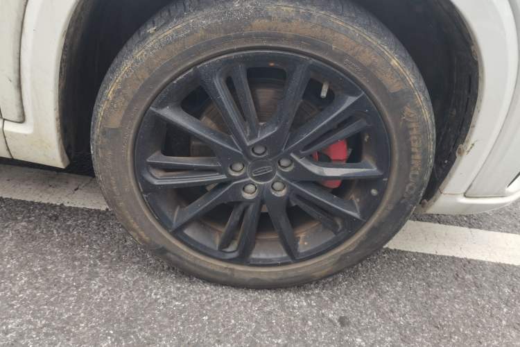 Used Geely Auto Monjaro 2019 Facelift 350T YAOXINGZHE Right Front Wheel Hub