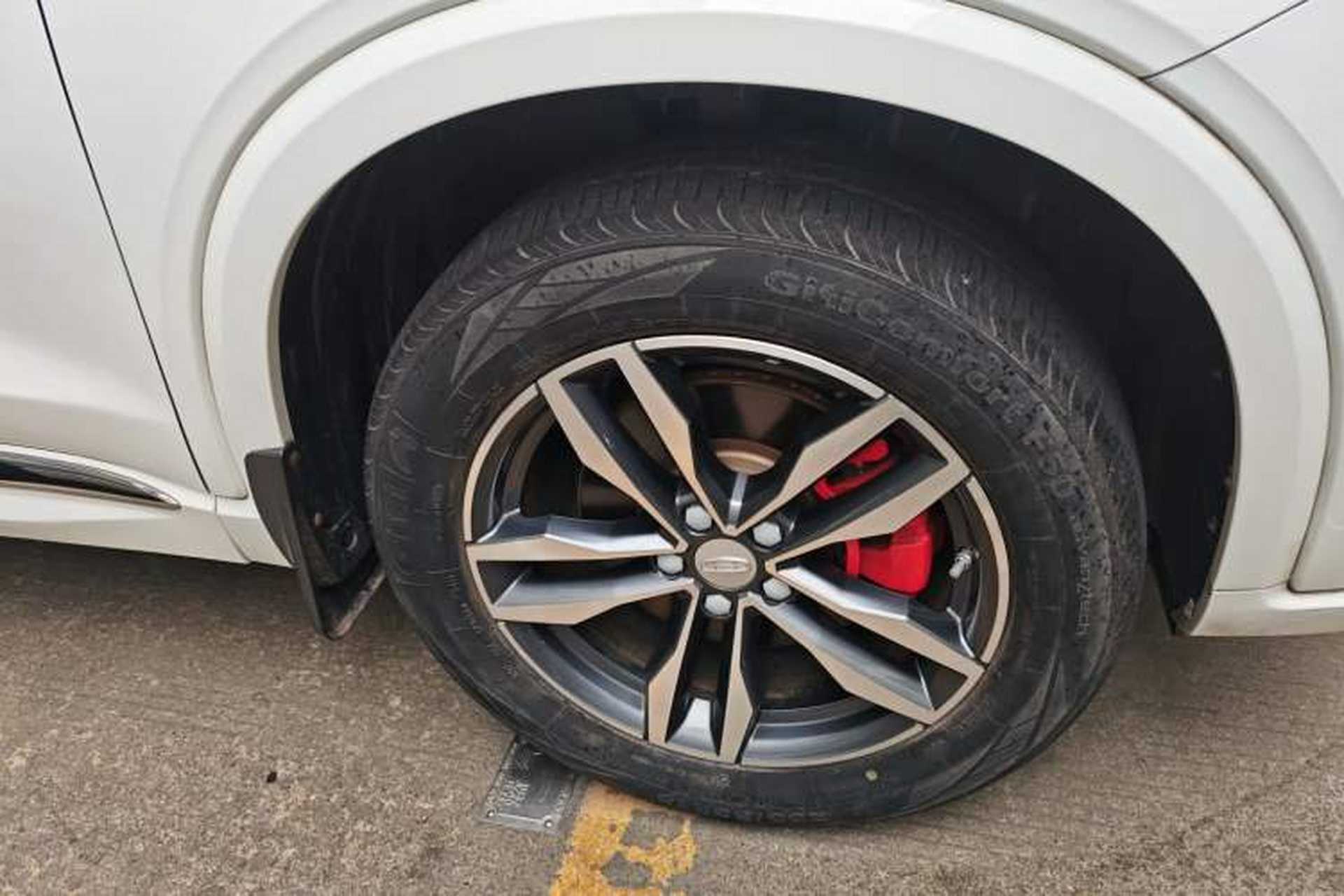 Used Geely Auto Monjaro 2019 350T YAOXINGZHE Right Front Wheel Hub