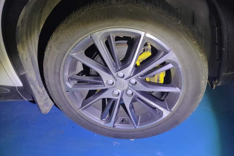 Used Geely Auto Monjaro 2019 300T YAOXINGZHE Right Front Wheel Hub