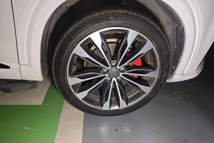 Used Geely Auto Monjaro 2019 350T Yuxingzhe Right Front Wheel Hub