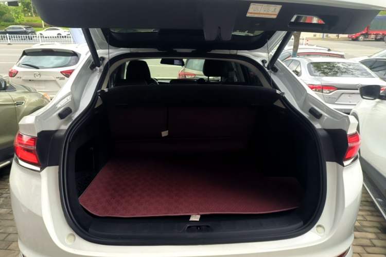 Used Geely Auto Monjaro 2019 Facelift 350T YAOXINGZHE Trunk