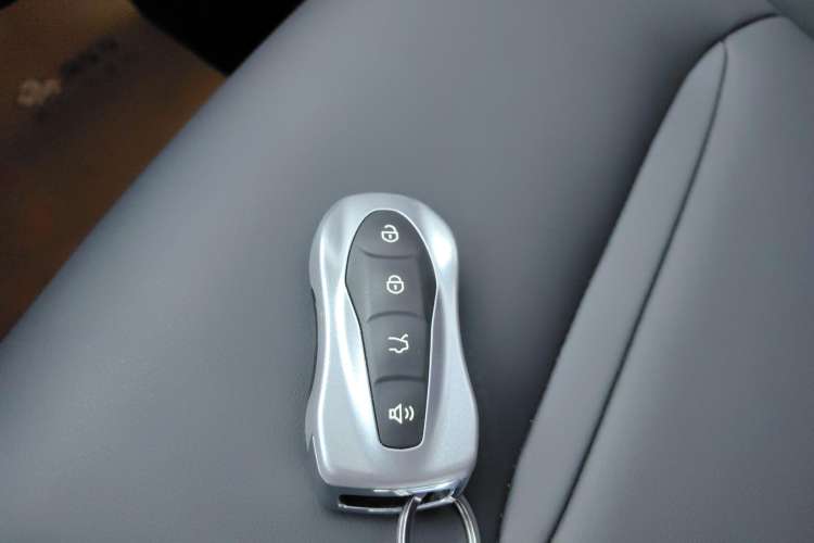 Used Geely Auto Monjaro 2019 Facelift 350T YAOXINGZHE Vehicle Key