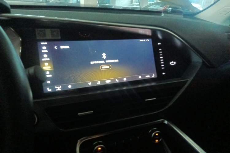 Used Geely Auto Monjaro 2019 350T Yuxingzhe Audio And AC Panel