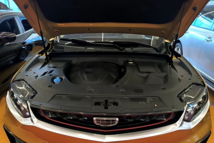 Used Geely Auto Monjaro 2019 350T YAOXINGZHE Engine Bay