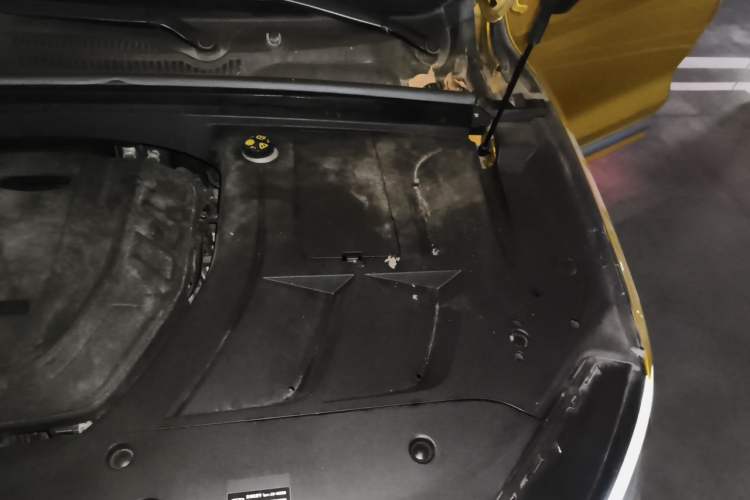 Used Geely Auto Monjaro 2019 350T YAOXINGZHE Engine Bay Left