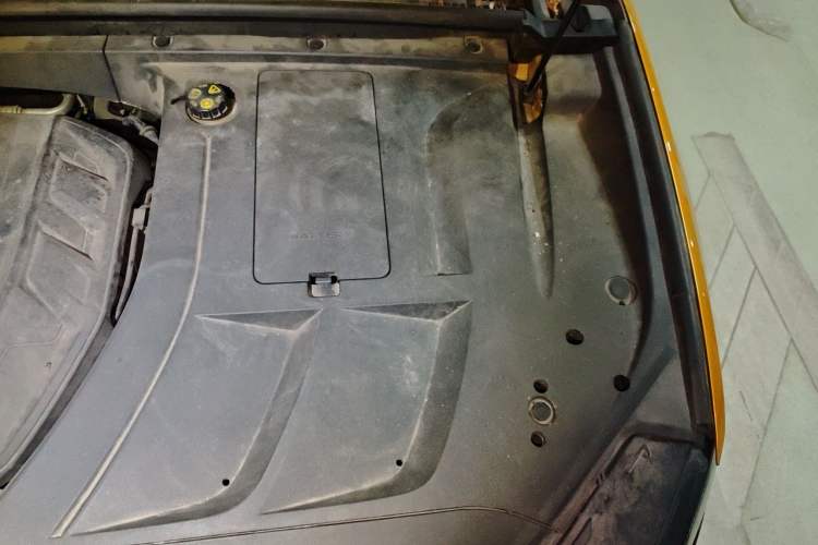 Used Geely Auto Monjaro 2019 350T Yuxingzhe Engine Bay Left