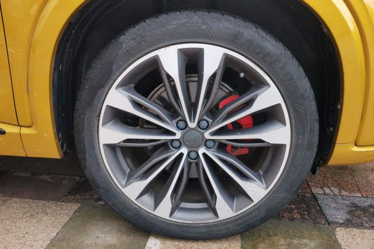 Used Geely Auto Monjaro 2019 350T Yuxingzhe Right Front Wheel Hub