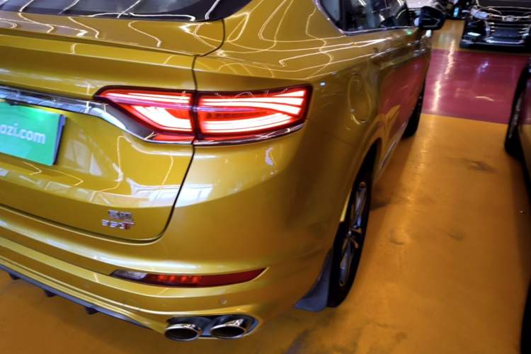 Used Geely Auto Monjaro 2019 350T YAOXINGZHE Right Rear Taillight