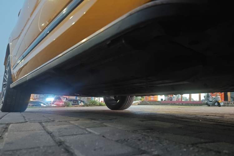 Used Geely Auto Monjaro 2019 350T Yuxingzhe Right Side Sill
