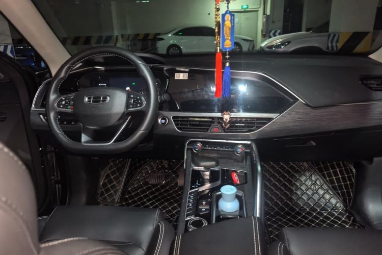Used Geely Auto Monjaro 2020 High-Energy Edition 350T Yáoxīngzhě Center Console