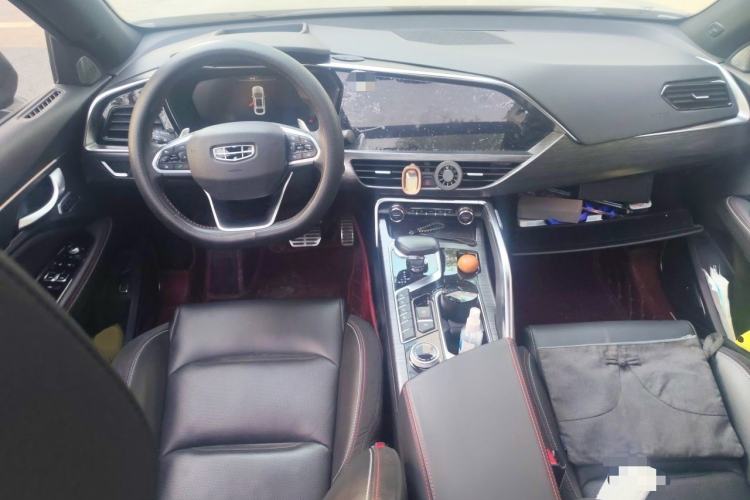 Used Geely Auto Monjaro 2020 High-Energy Edition 350T Yuxingzhe AWD Center Console