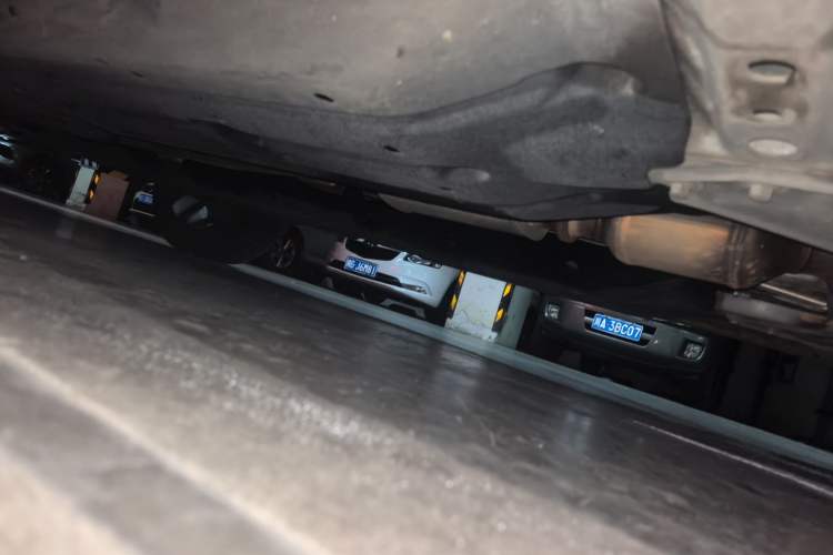 Used Geely Auto Monjaro 2020 High-Energy Edition 350T Yáoxīngzhě Chassis Front Right