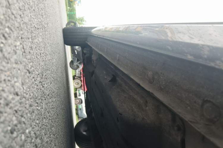 Used Geely Auto Monjaro 2020 High-Energy Edition 350T Yáoxīngzhě Chassis Front Right
