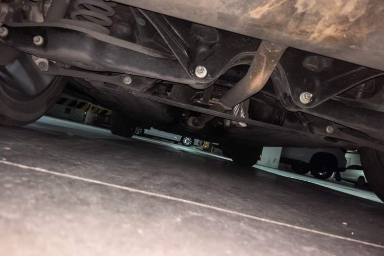 Used Geely Auto Monjaro 2020 High-Energy Edition 350T Yáoxīngzhě Chassis Rear
