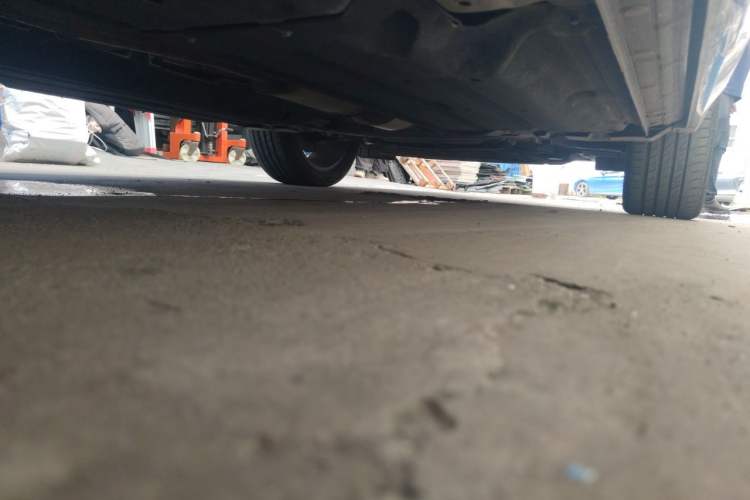 Used Geely Auto Monjaro 2020 High-Energy Edition 350T Yáoxīngzhě Chassis Rear Right