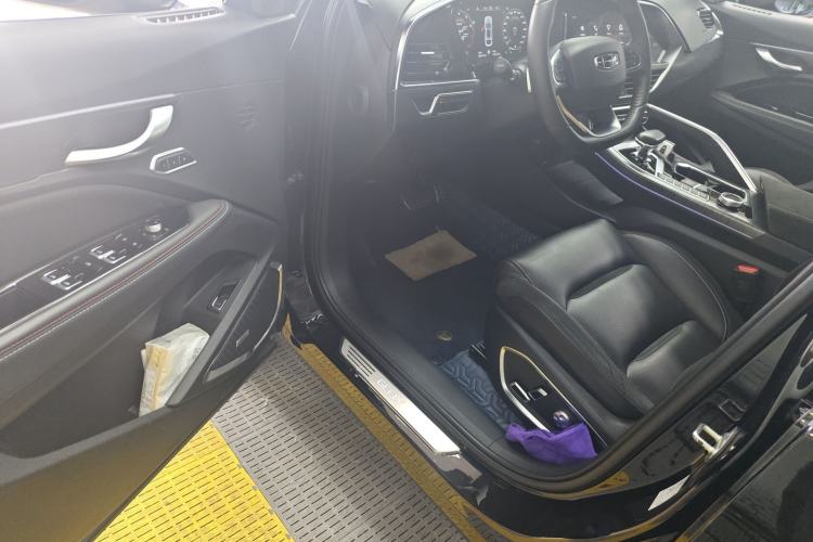 Used Geely Auto Monjaro 2020 High-Energy Edition 350T Yuxingzhe AWD Driver Seat