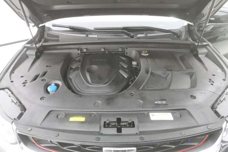 Used Geely Auto Monjaro 2020 High-Energy Edition 350T Yáoxīngzhě Engine Bay