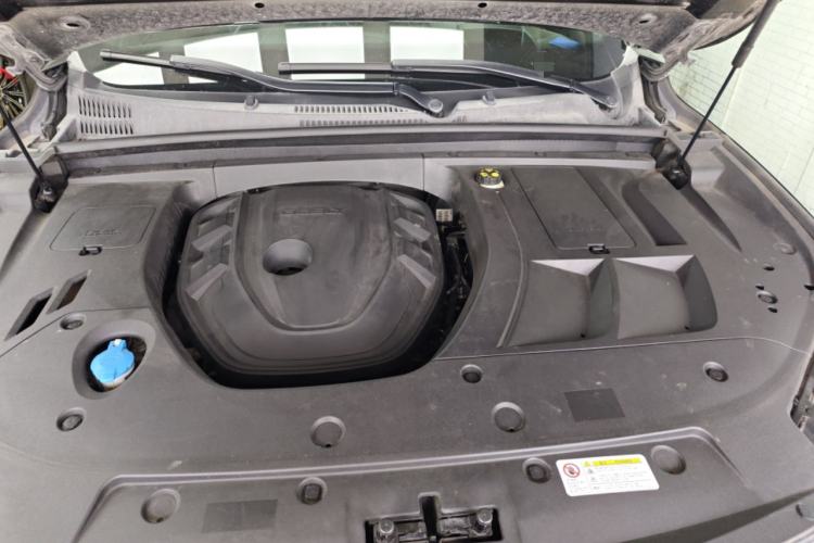 Used Geely Auto Monjaro 2020 High-Energy Edition 350T Yuxingzhe AWD Engine Bay