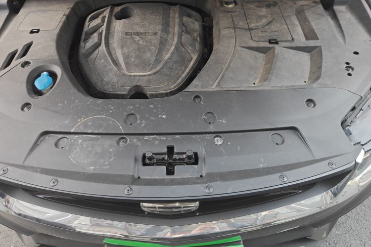 Used Geely Auto Monjaro 2020 High-Energy Edition 300T Yáoxīngzhě Engine Bay