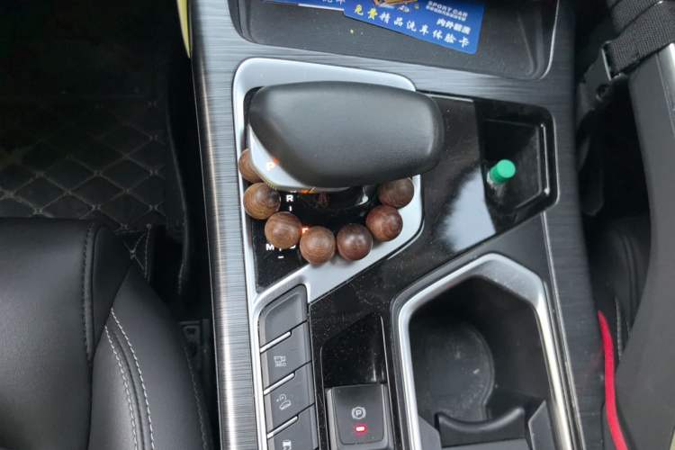 Used Geely Auto Monjaro 2020 High-Energy Edition 350T Yáoxīngzhě Gear Lever