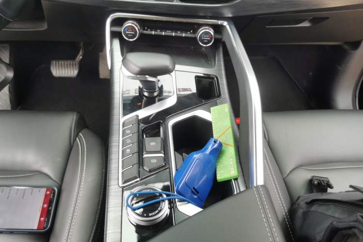 Used Geely Auto Monjaro 2020 High-Energy Edition 350T Yáoxīngzhě Gear Lever