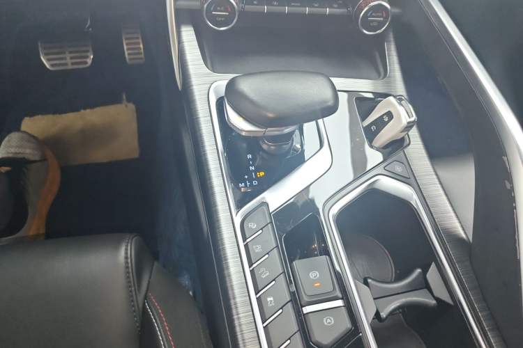 Used Geely Auto Monjaro 2020 High-Energy Edition 350T Yuxingzhe AWD Gear Lever