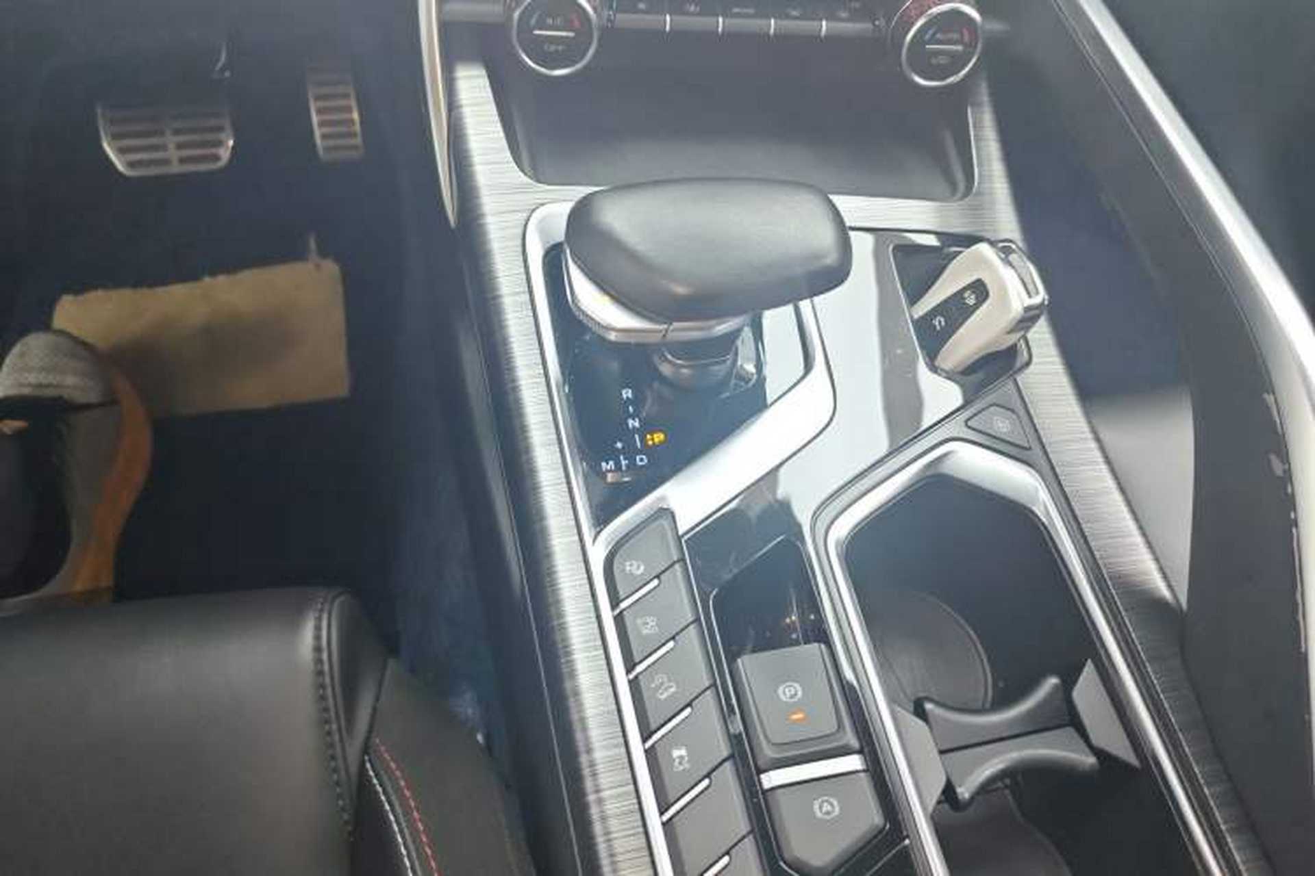 Used Geely Auto Monjaro 2020 High-Energy Edition 350T Yuxingzhe AWD Gear Lever