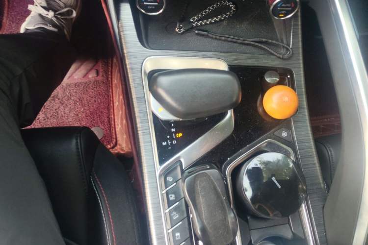 Used Geely Auto Monjaro 2020 High-Energy Edition 350T Yuxingzhe AWD Gear Lever
