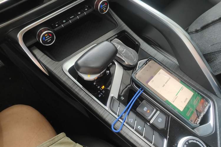 Used Geely Auto Monjaro 2020 High-Energy Edition 350T Yáoxīngzhě Gear Lever