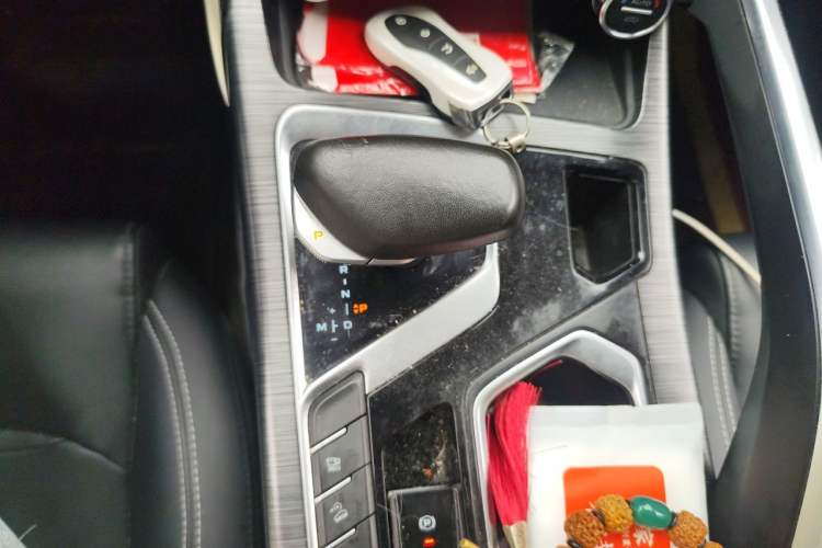 Used Geely Auto Monjaro 2020 High-Energy Edition 300T Yáoxīngzhě Gear Lever