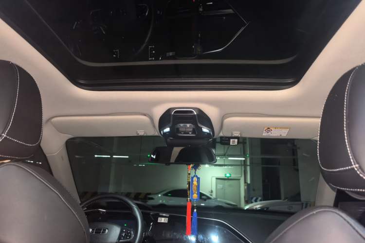 Used Geely Auto Monjaro 2020 High-Energy Edition 350T Yáoxīngzhě Headliner