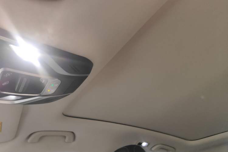 Used Geely Auto Monjaro 2020 High-Energy Edition 350T Yáoxīngzhě Headliner