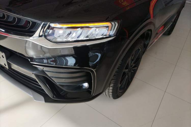 Used Geely Auto Monjaro 2020 High-Energy Edition 300T Yáoxīngzhě Left Front Headlight