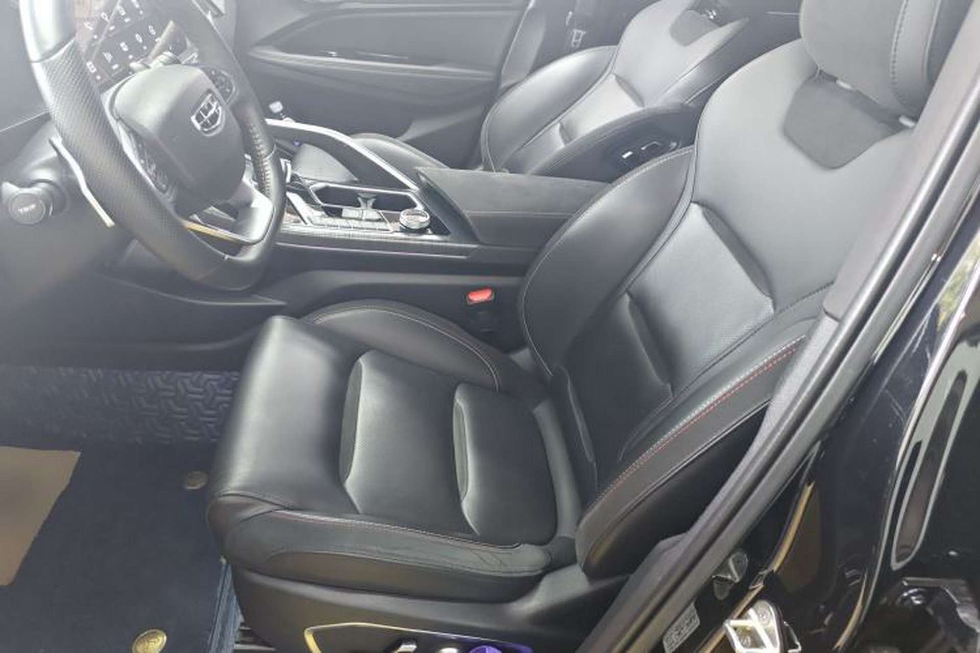 Used Geely Auto Monjaro 2020 High-Energy Edition 350T Yuxingzhe AWD Left Front Seat