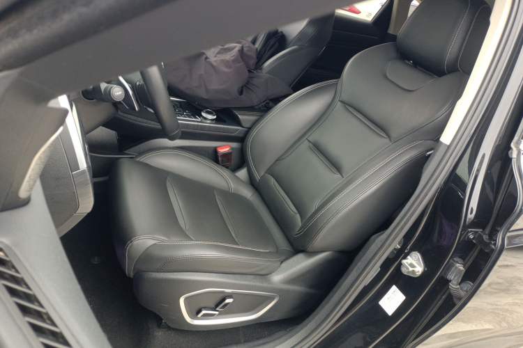 Used Geely Auto Monjaro 2020 High-Energy Edition 350T Yáoxīngzhě Left Front Seat