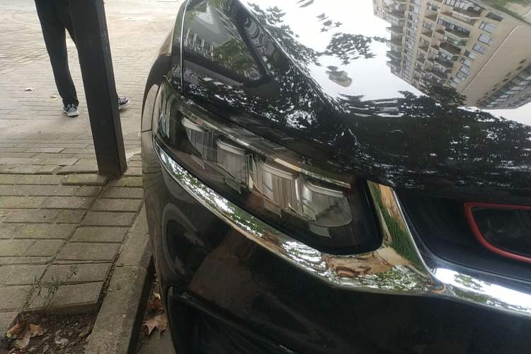 Used Geely Auto Monjaro 2020 High-Energy Edition 350T Yáoxīngzhě Right Front Headlight