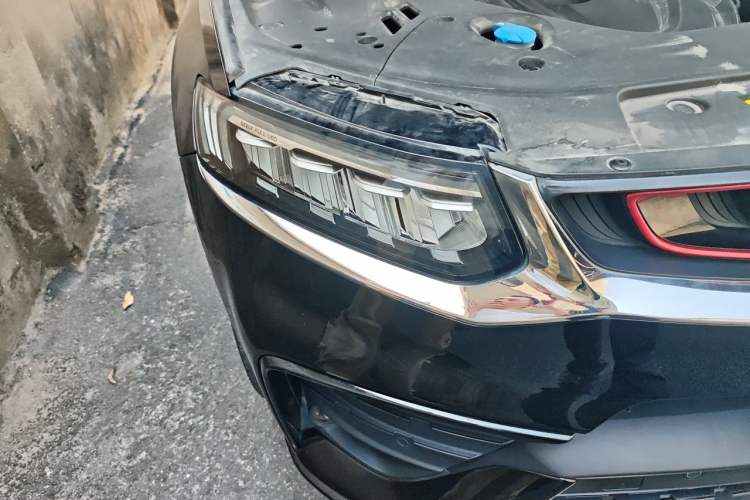 Used Geely Auto Monjaro 2020 High-Energy Edition 350T Yáoxīngzhě Right Front Headlight