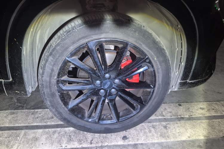 Used Geely Auto Monjaro 2020 High-Energy Edition 350T Yáoxīngzhě Right Front Wheel Hub